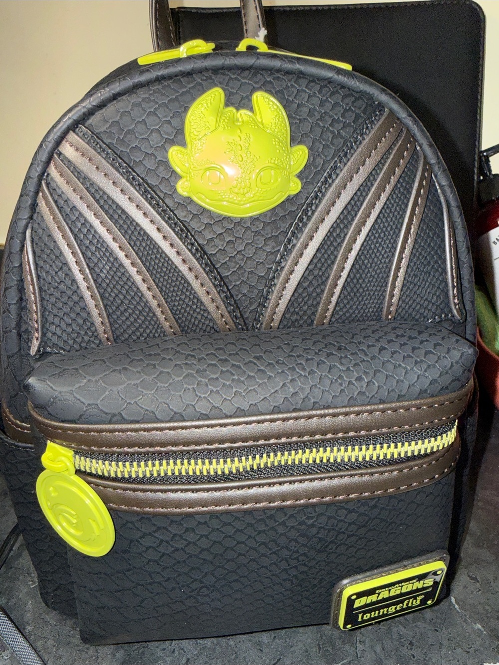 How to train your dragon night fury neon mini backpack